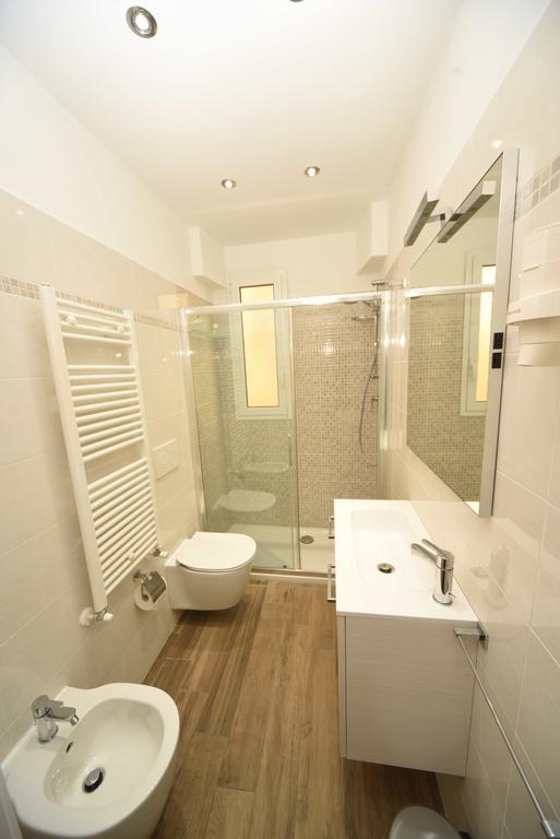 Hotel Gioberti House Sanremo Zimmer foto