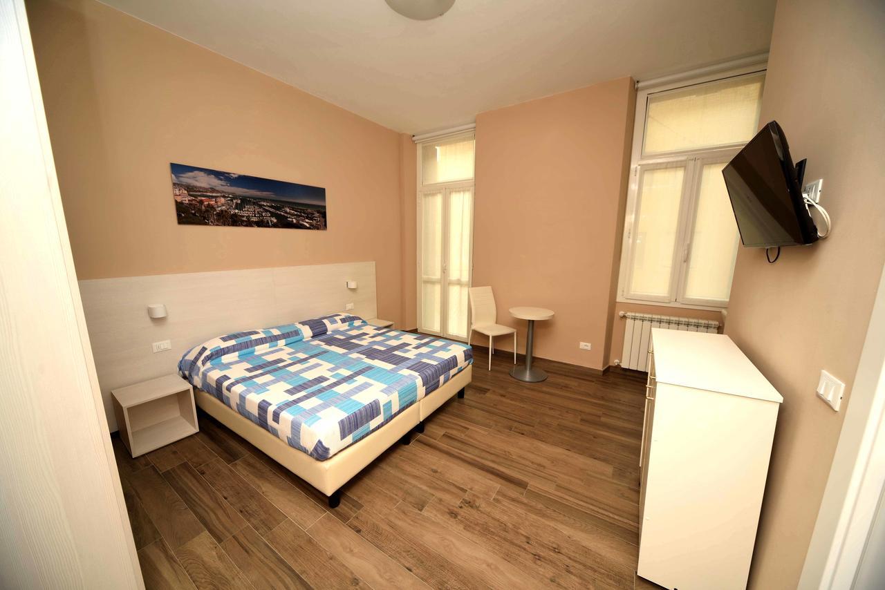 Hotel Gioberti House Sanremo Exterior foto